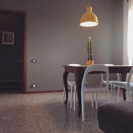 Sunny Family Apartment In Villa - Humanitas Forum Ieo Пьеве-Эмануэле Экстерьер фото